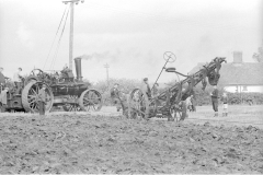 Chain ploughing competition